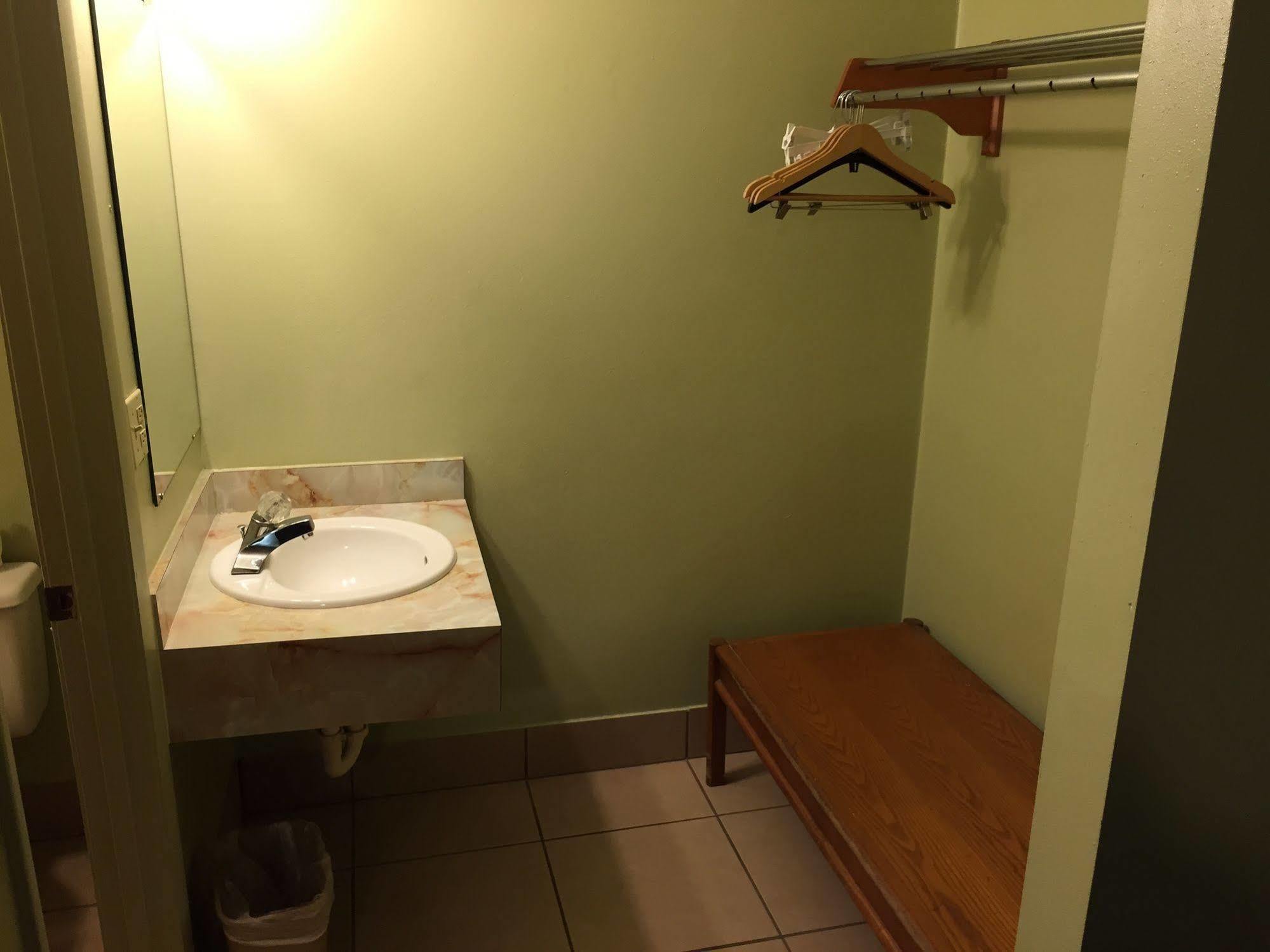 Sebring Inn Dış mekan fotoğraf