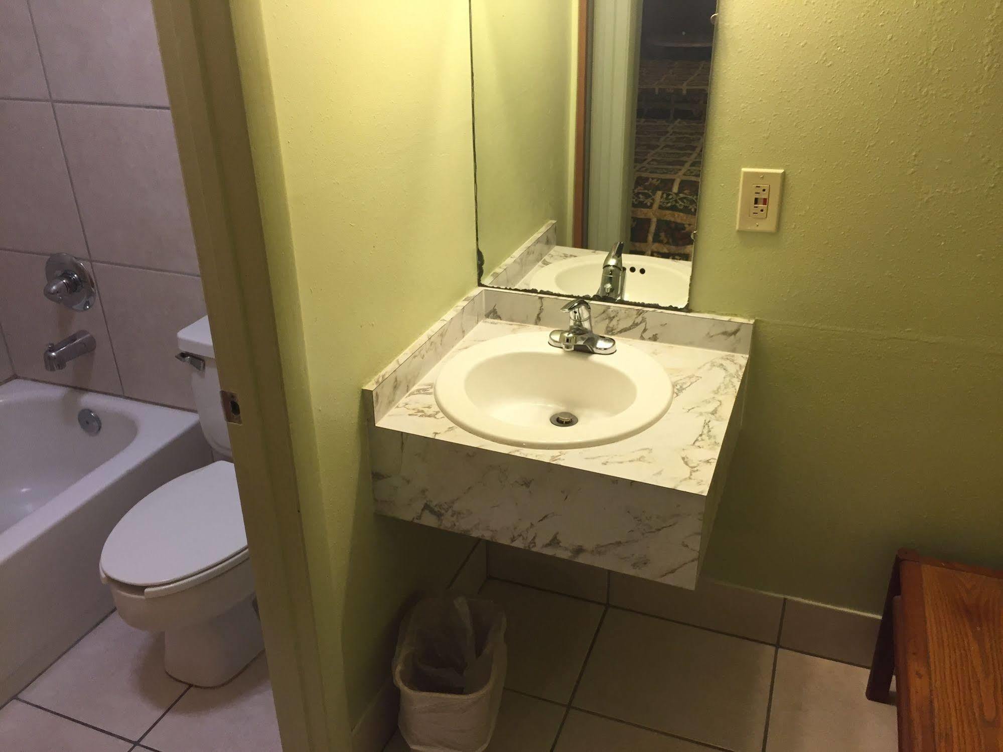 Sebring Inn Dış mekan fotoğraf