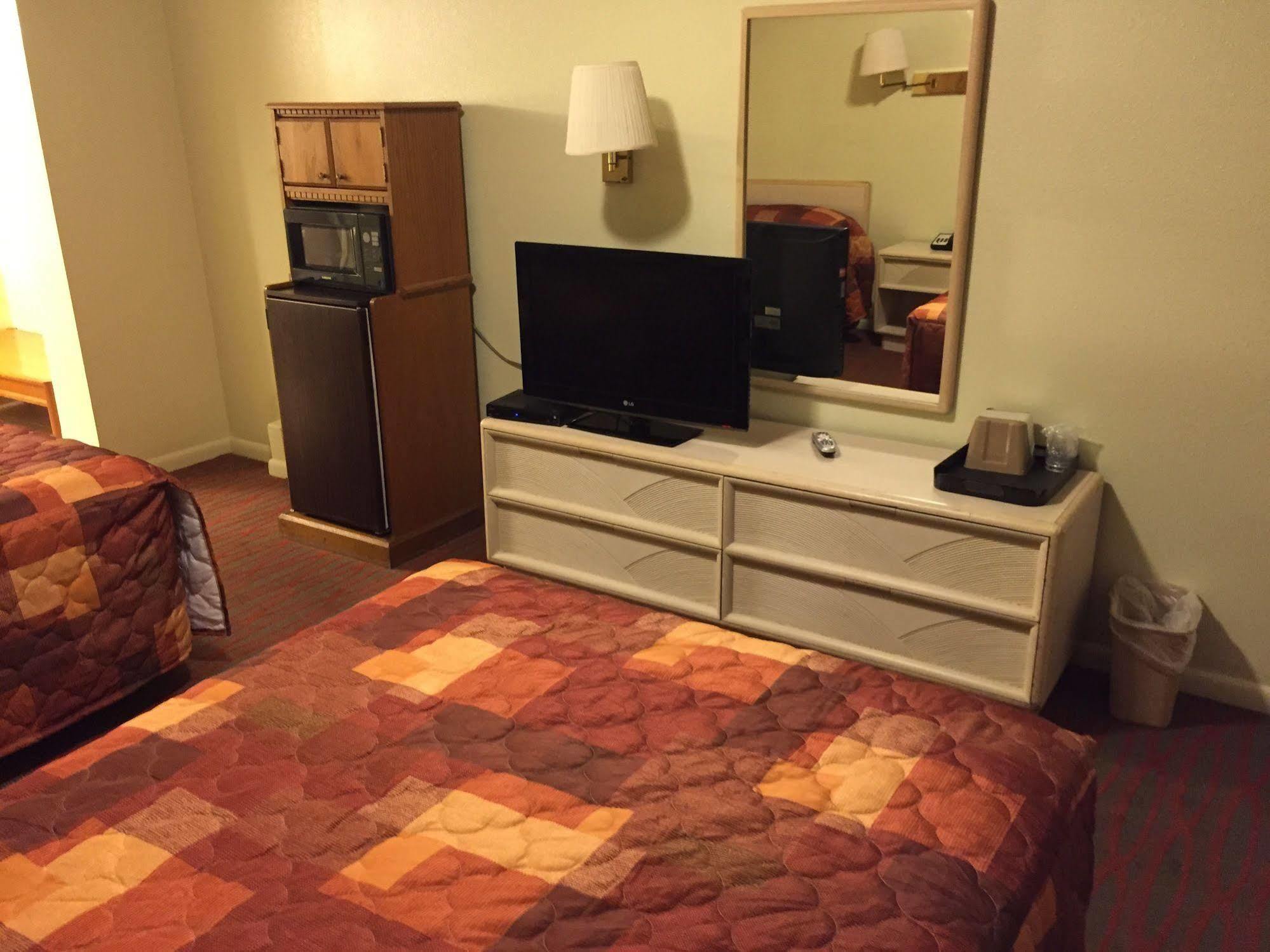 Sebring Inn Dış mekan fotoğraf