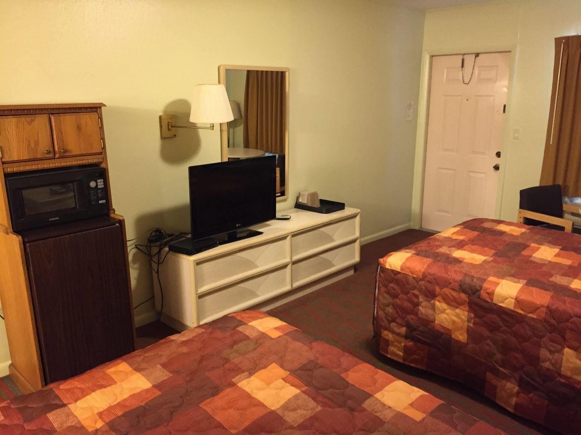 Sebring Inn Dış mekan fotoğraf