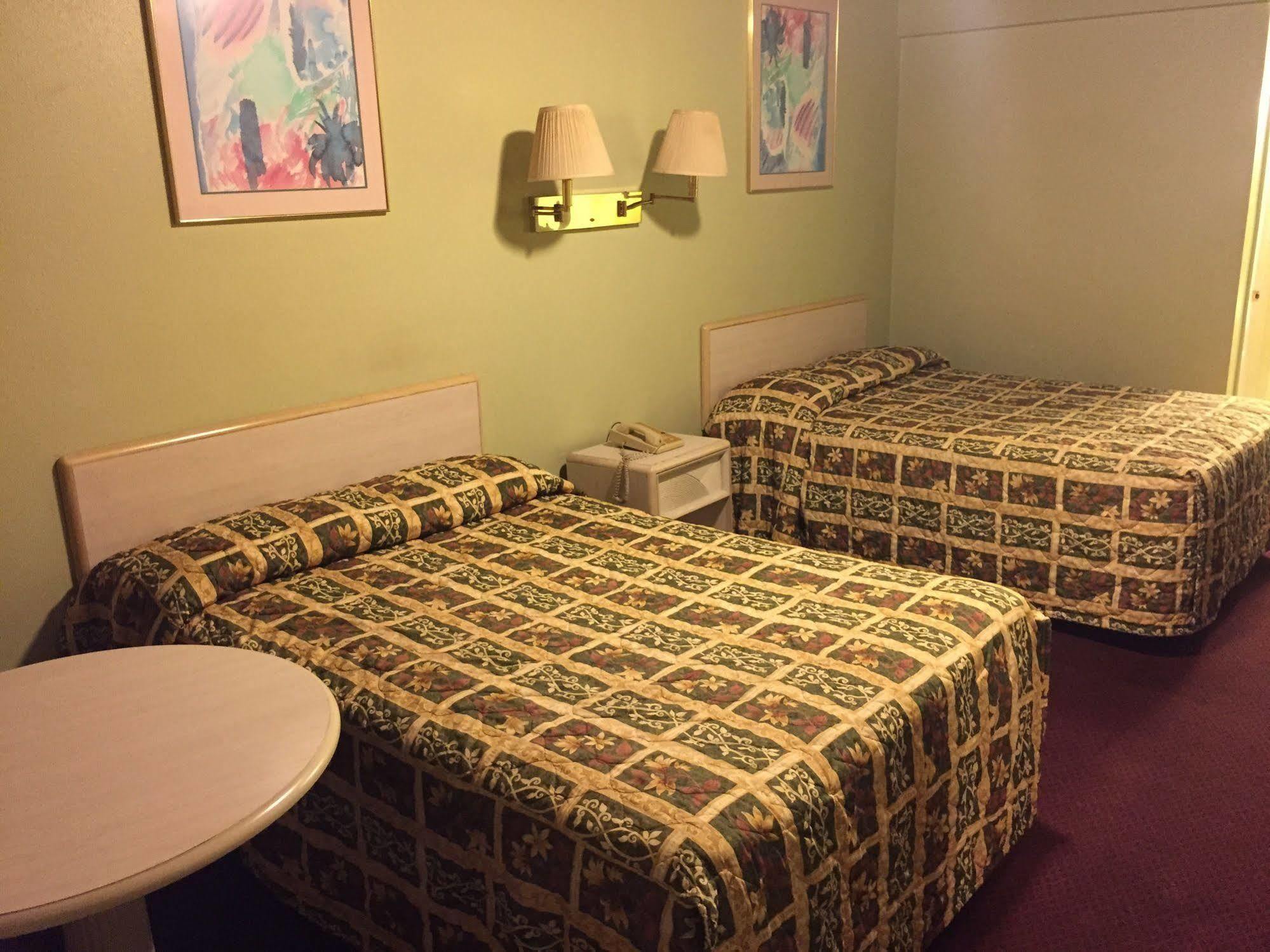 Sebring Inn Dış mekan fotoğraf